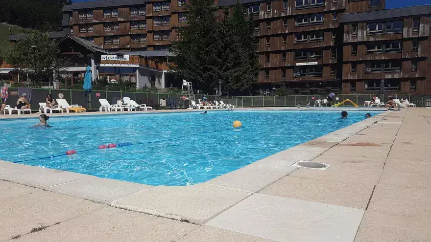 Piscine station des Karellis