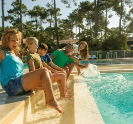 Biscarrosse piscine jeux