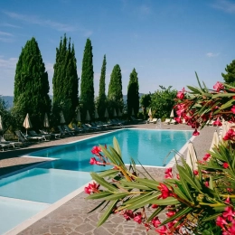 Piscine Fattoria Degli Usignoli
